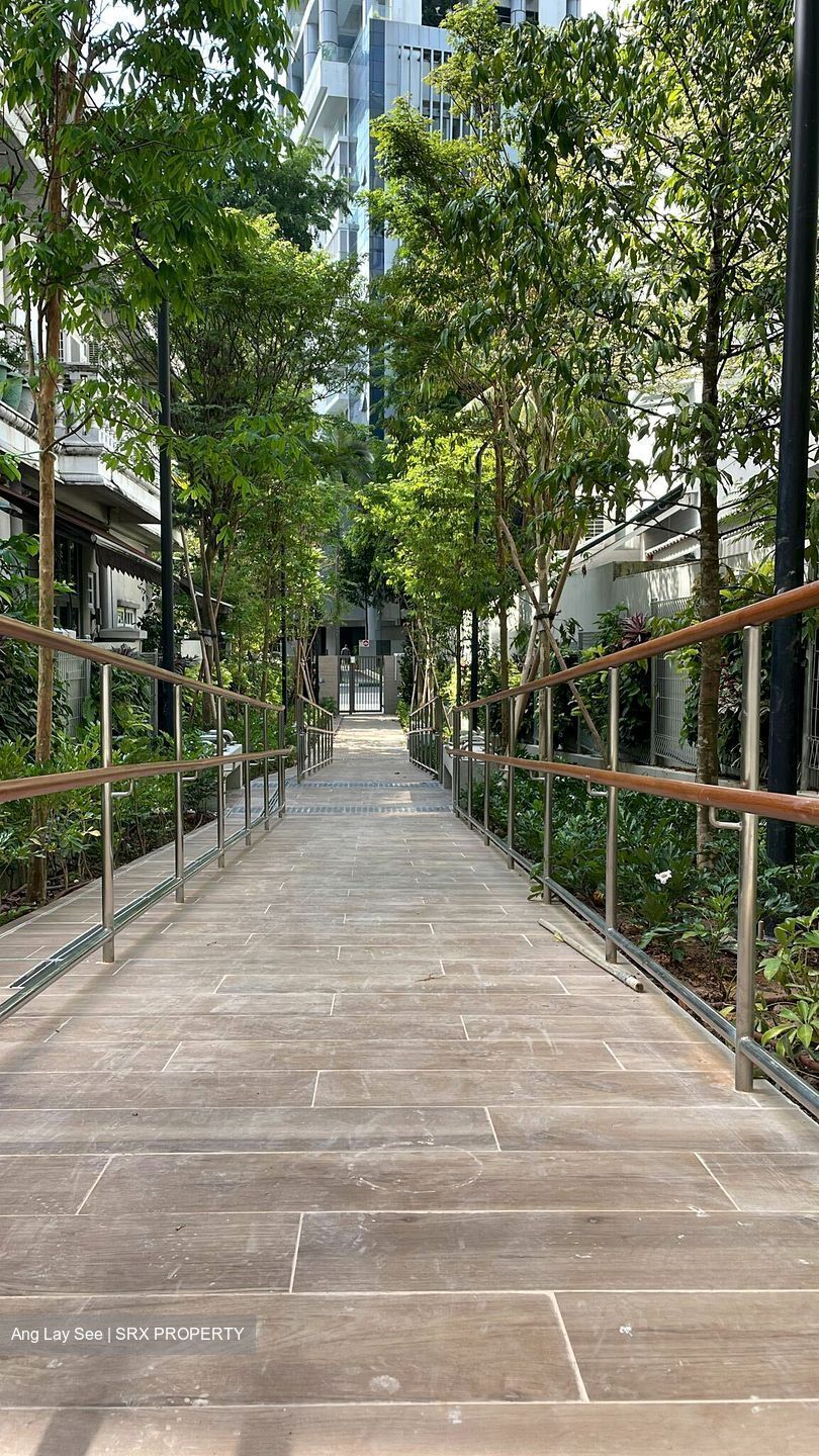 10 Evelyn (D11), Apartment #357475221